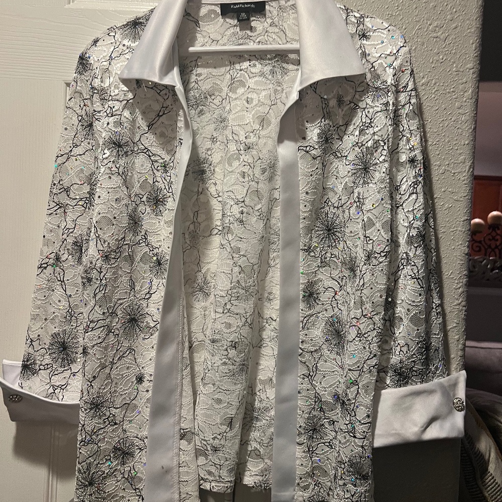 White R & M Richards Evening wear sleeveless top and jacket